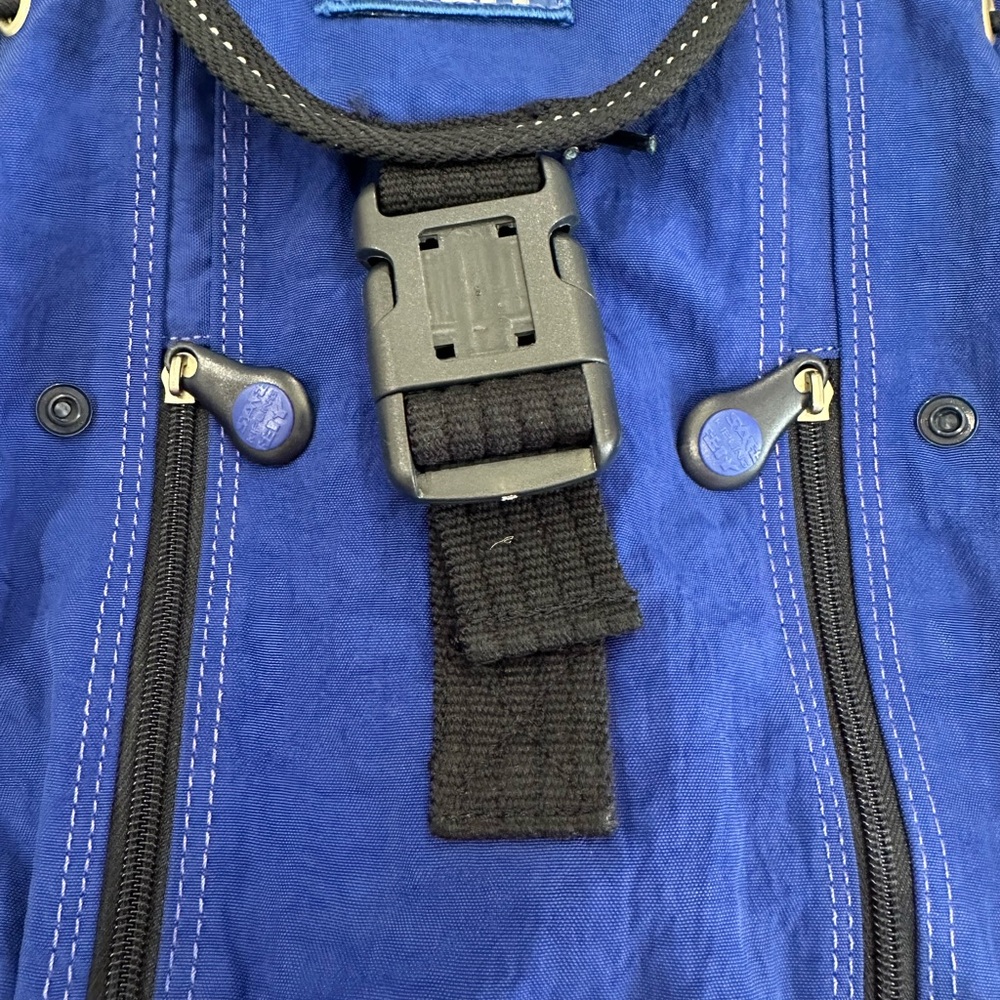 Vintage Kipling Safety small blue backpack - excellent condition - Picture 12 of 12